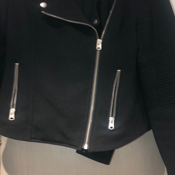 Aritzia Wilfred silk Jacket - Picture 3 of 6